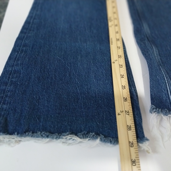 Abercrombie & Fitch Women"s Size 28/6 Dark Blue The Vintage High RiseFlare Jeans - Picture 10 of 11